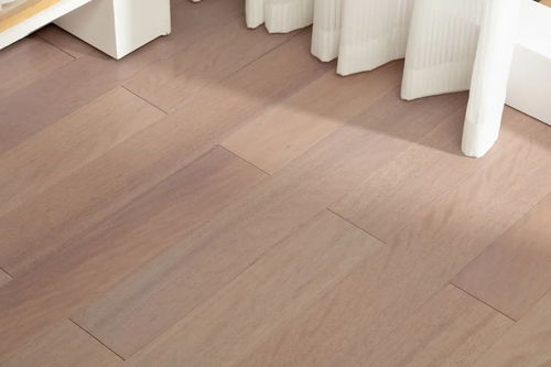 聯(lián)豐地板 豹情悠舞 唐木系列產品效果圖