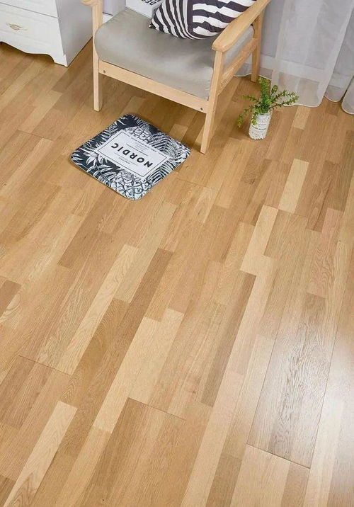 木地板選購(gòu)攻略 對(duì)比三點(diǎn)，不交智商稅